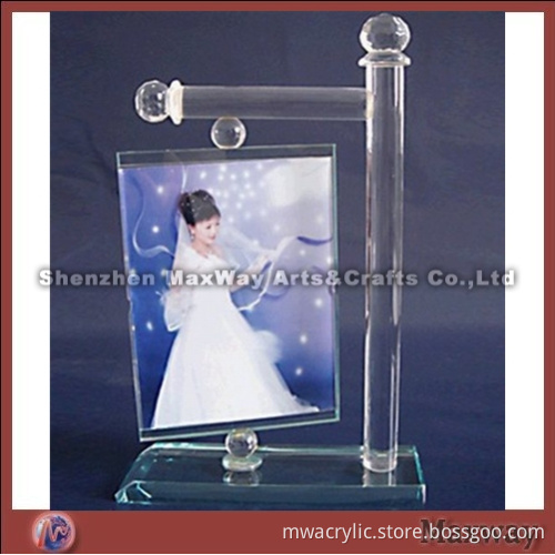 Clear Traditional Desk Top High Grade Lucite Photo Frame